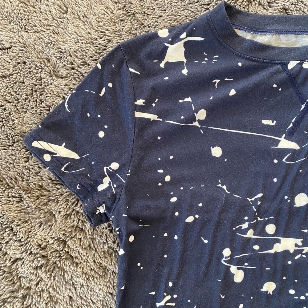 AMAZON ESSENTIALS Women’s Tee - Picture 9 of 13